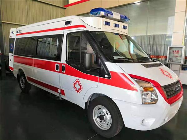 吐鲁番福特V362救护车